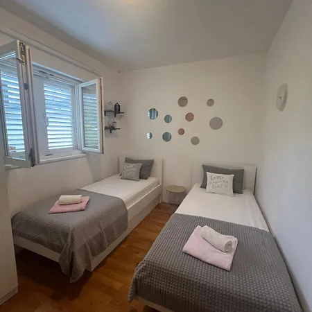 Apartman B&B Daire Makarska