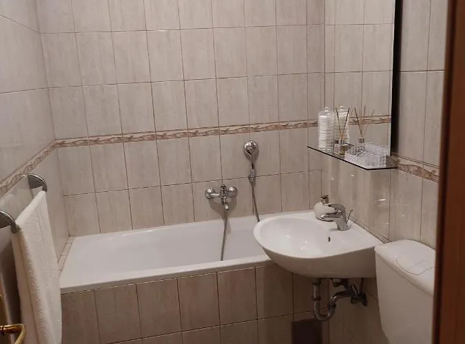 Daire Apartman B&B *