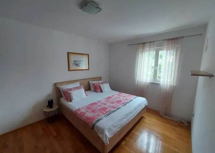 Daire Apartman B&B *